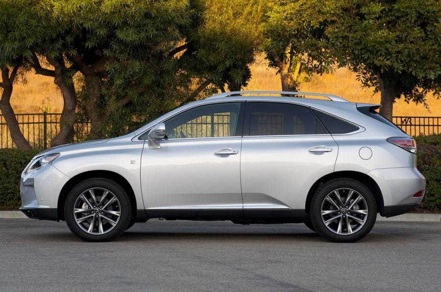  Lexus RX350 F-Sport 2013 года  (фото 18 из 94)
